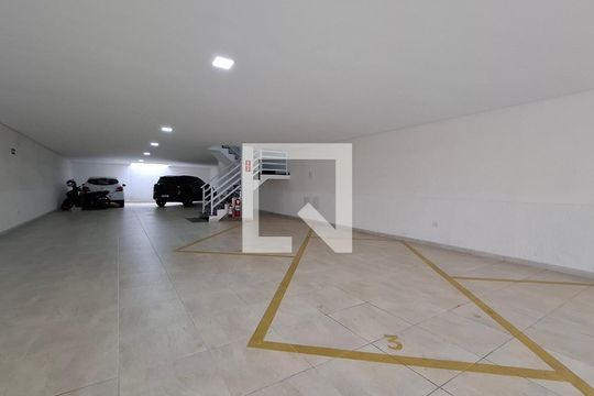 Garagem de apartamento à venda com 2 quartos, 102m² em Utinga, Santo André