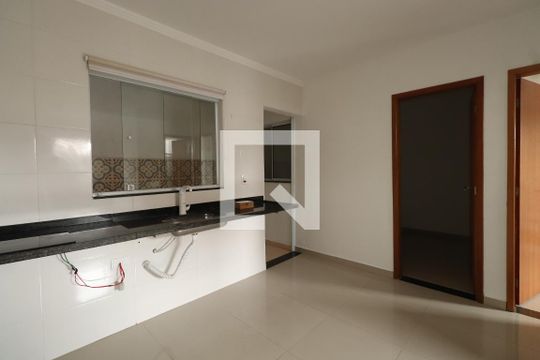 Cozinha de apartamento à venda com 2 quartos, 51m² em Vila Carrão, São Paulo