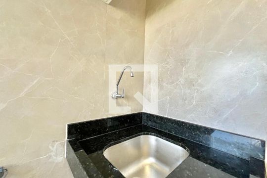Área de Serviço de apartamento para alugar com 2 quartos, 98m² em Vila Alexandria, São Paulo