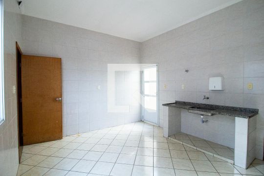 Cozinha de apartamento para alugar com 3 quartos, 200m² em Vila Hortência, Sorocaba
