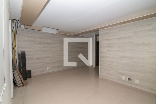 Sala de apartamento para alugar com 3 quartos, 70m² em Parque Euclides Miranda, Sumaré