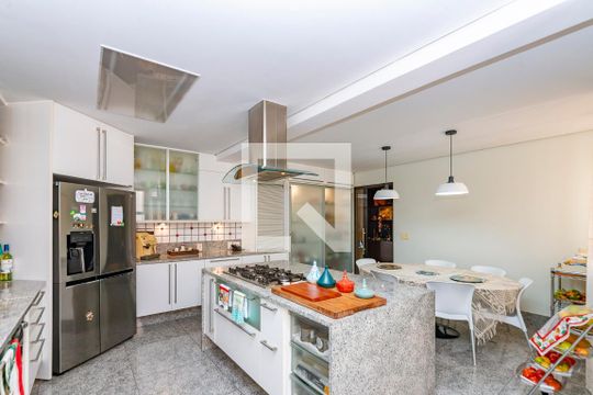 Cozinha de apartamento à venda com 4 quartos, 486m² em Vila da Serra, Nova Lima