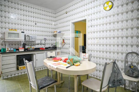 Cozinha de casa à venda com 3 quartos, 527m² em Vila Brasilio Machado, São Paulo