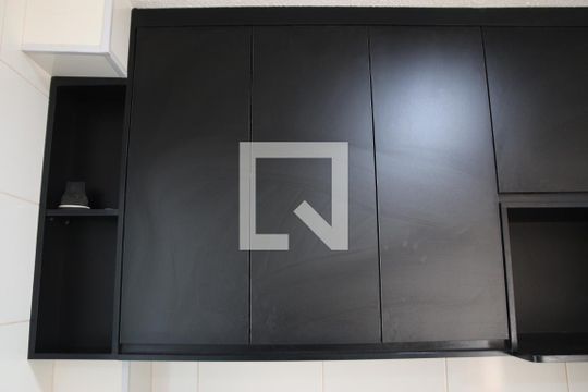 Cozinha e Área de Serviço de apartamento para alugar com 2 quartos, 60m² em Jardim Gramado, Goiânia