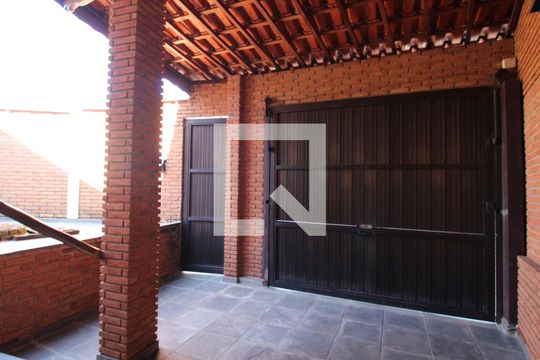 Garagem 2 de casa à venda com 2 quartos, 500m² em Jardim Virginia Bianca, São Paulo