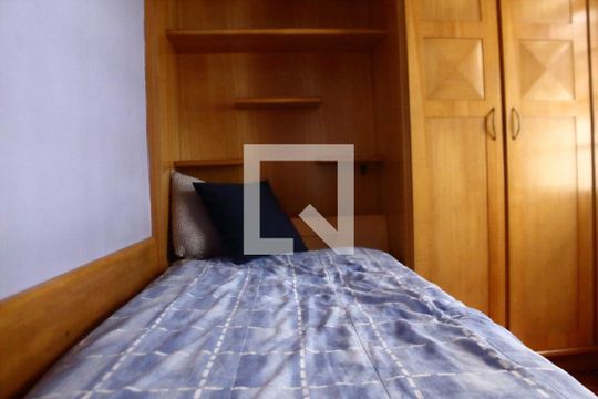Quarto 3 de casa à venda com 5 quartos, 185m² em Vila Dom Pedro Ii, São Paulo