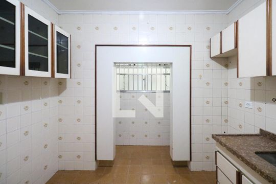 Cozinha de apartamento à venda com 2 quartos, 56m² em Centro, São Caetano do Sul