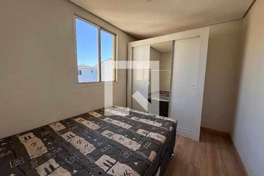 Quarto 1 de apartamento à venda com 2 quartos, 43m² em Rio dos Sinos, São Leopoldo