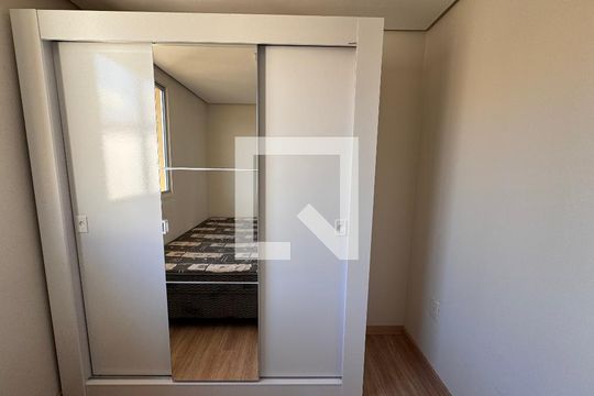Quarto 1 de apartamento à venda com 2 quartos, 43m² em Rio dos Sinos, São Leopoldo