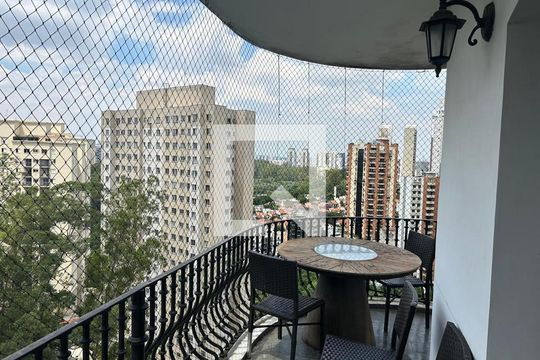 Área comum de apartamento para alugar com 4 quartos, 340m² em Vila Andrade, São Paulo
