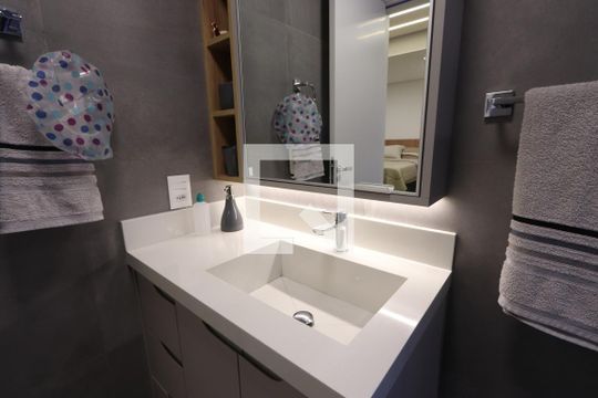 Banheiro da Suíte de apartamento à venda com 2 quartos, 91m² em Vila Prudente, São Paulo