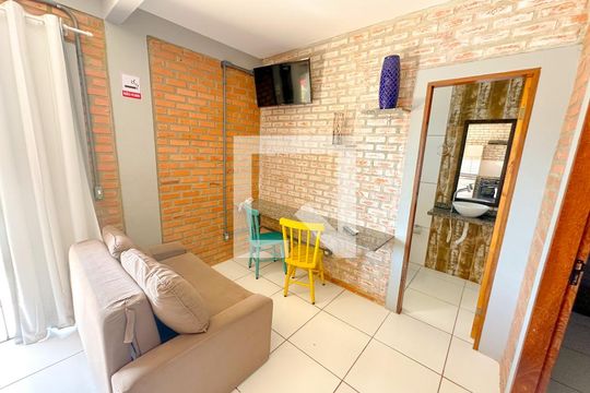 Sala de apartamento para alugar com 2 quartos, 60m² em São João do Rio Vermelho, Florianópolis