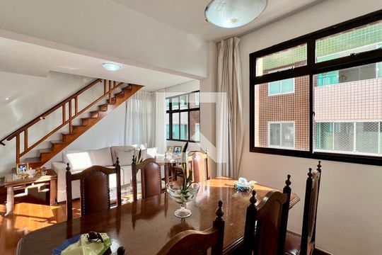 Apartamento à venda com 4 quartos, 260m² em Buritis, Belo Horizonte