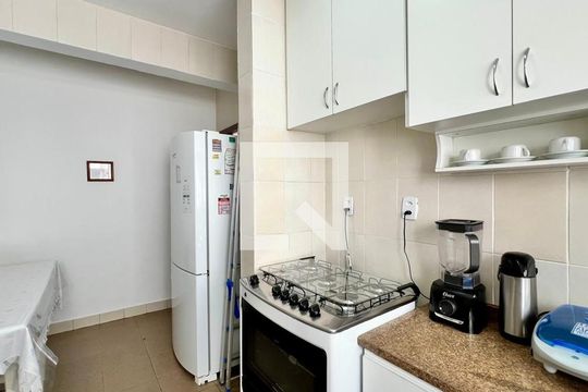 Cozinha de apartamento à venda com 4 quartos, 260m² em Buritis, Belo Horizonte