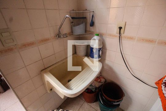 Área de serviço de casa à venda com 3 quartos, 248m² em Vila Isolina Mazzei, São Paulo
