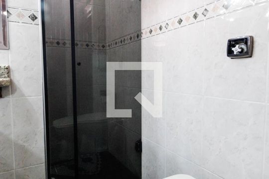 Banheiro 3 de casa à venda com 3 quartos, 248m² em Vila Isolina Mazzei, São Paulo