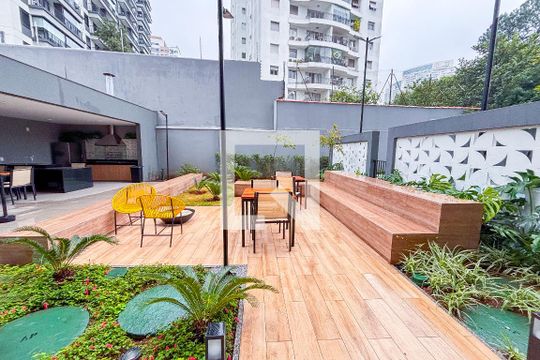 Área comum de apartamento para alugar com 1 quarto, 27m² em Pinheiros, São Paulo