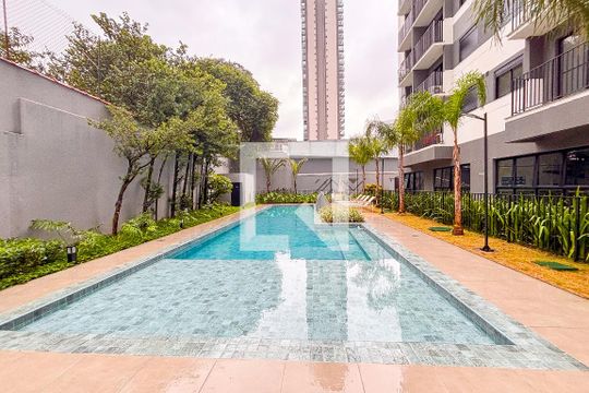 Área comum - Piscina de apartamento para alugar com 1 quarto, 27m² em Pinheiros, São Paulo