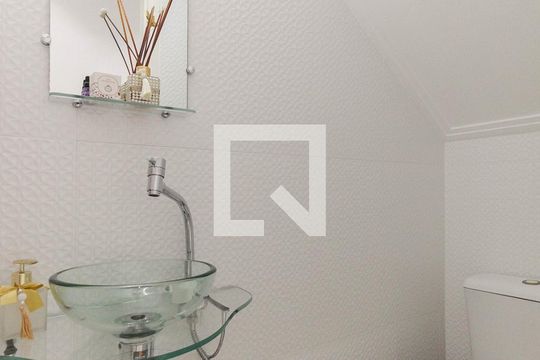 Lavabo de casa à venda com 3 quartos, 115m² em Itaquera, São Paulo