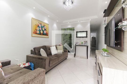Sala de casa à venda com 3 quartos, 115m² em Itaquera, São Paulo