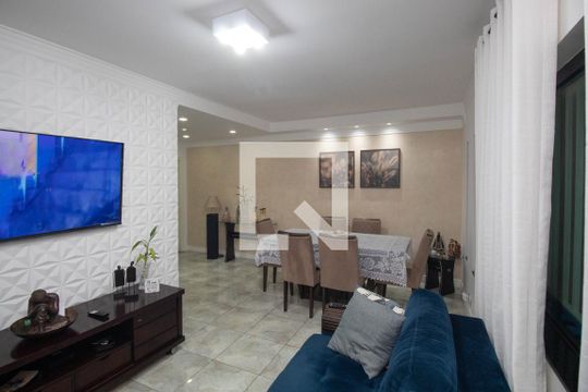 Sala de casa à venda com 4 quartos, 250m² em Vila Isolina Mazzei, São Paulo
