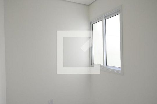 Quarto 1 de apartamento para alugar com 2 quartos, 34m² em Ipiranga, São Paulo