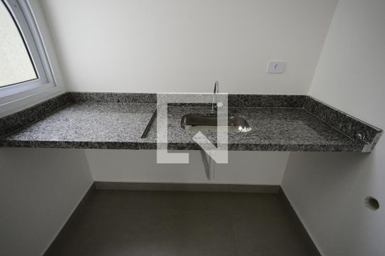 Sala/Cozinha de apartamento para alugar com 2 quartos, 34m² em Ipiranga, São Paulo