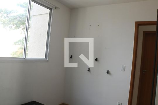 Quarto 1 de apartamento para alugar com 2 quartos, 48m² em Jardim Tropical, Nova Iguaçu