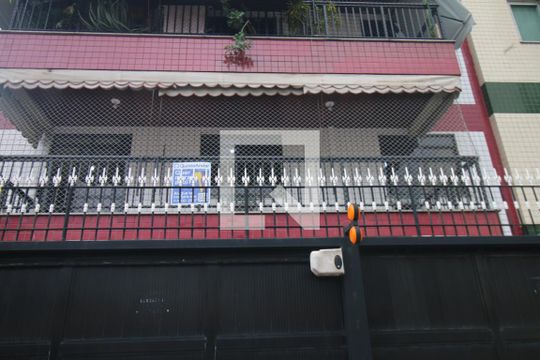 Placa de apartamento à venda com 3 quartos, 93m² em Brás de Pina, Rio de Janeiro