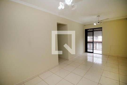 Apartamento à venda com 3 quartos, 93m² em Brás de Pina, Rio de Janeiro