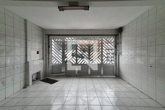 Garagem de casa para alugar com 3 quartos, 300m² em Cooperativa, São Bernardo do Campo