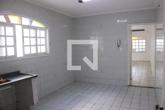 Cozinha de casa à venda com 3 quartos, 163m² em Gopouva, Guarulhos