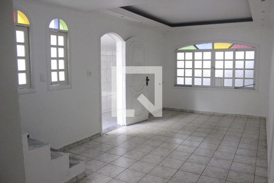Sala de casa à venda com 3 quartos, 163m² em Gopouva, Guarulhos