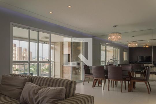 Sala de apartamento à venda com 3 quartos, 130m² em Baeta Neves, São Bernardo do Campo