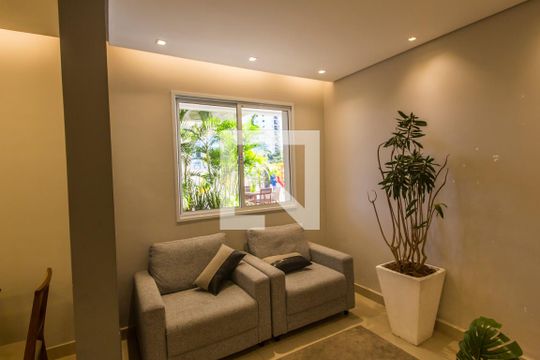 Área comum de apartamento para alugar com 1 quarto, 40m² em Jardim Tupanci, Barueri