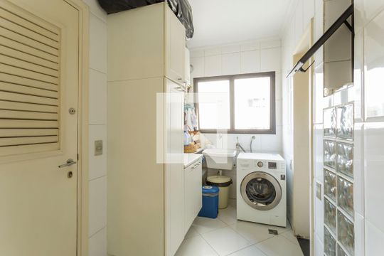 Área de Serviço de apartamento à venda com 4 quartos, 184m² em Indianópolis, São Paulo