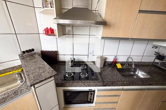 Cozinha de apartamento à venda com 3 quartos, 176m² em Eldorado, Contagem