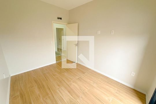 Quarto 2 de casa para alugar com 3 quartos, 150m² em Canasvieiras, Florianópolis