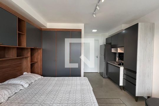 Studio de kitnet/studio para alugar com 1 quarto, 24m² em Pinheiros, São Paulo