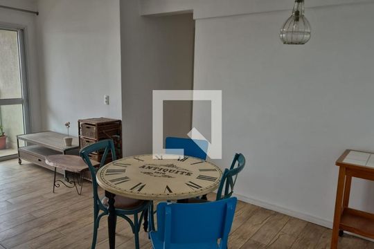 Sala de apartamento à venda com 2 quartos, 67m² em São Geraldo, Porto Alegre