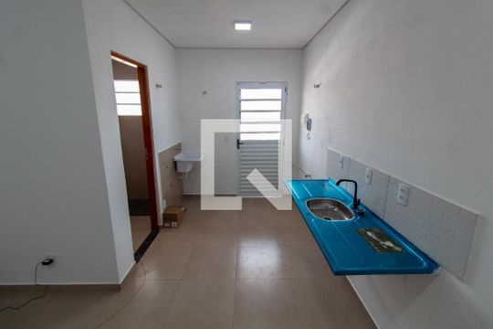 Cozinha de casa para alugar com 1 quarto, 23m² em Jardim Santa Genebra, Campinas