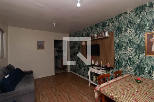 Sala Casa 1 de casa para alugar com 3 quartos, 260m² em Vila Mazzei, São Paulo