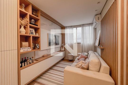 Apartamento para alugar com 2 quartos, 110m² em Irajá, Rio de Janeiro