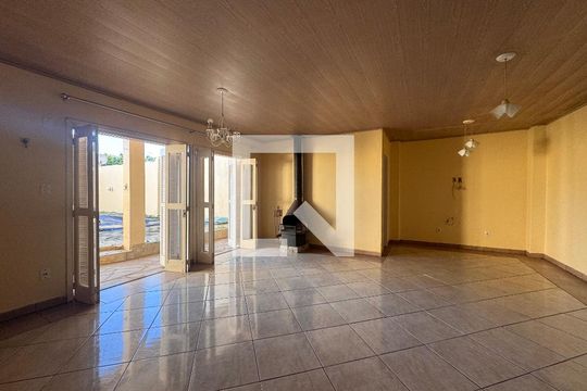 Sala de casa à venda com 4 quartos, 262m² em Scharlau, São Leopoldo
