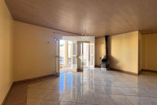 Casa à venda com 4 quartos, 262m² em Scharlau, São Leopoldo