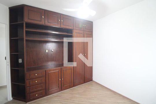 Quarto 3 de apartamento à venda com 3 quartos, 72m² em Jardim Luanda, São Paulo