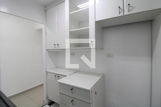 Cozinha de apartamento à venda com 3 quartos, 72m² em Jardim Luanda, São Paulo