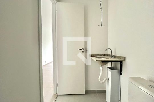 Banheiro de apartamento para alugar com 1 quarto, 27m² em Vila da Saúde, São Paulo