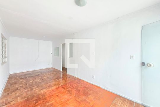 Casa para alugar com 5 quartos, 341m² em Jardim Satélite, São José dos Campos