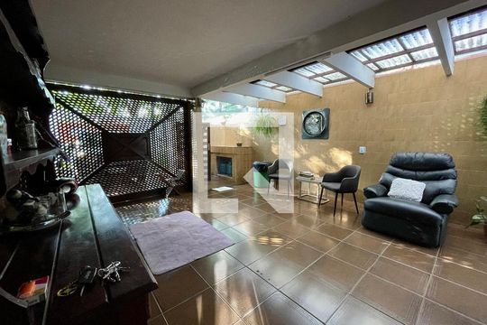 Área externa de casa à venda com 4 quartos, 565m² em Lapa, São Paulo